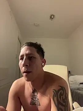 TitanNoir online show from 04/03/26, 04:08