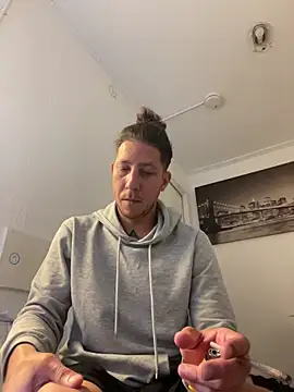 TitanNoir online show from 05/19/26, 04:08