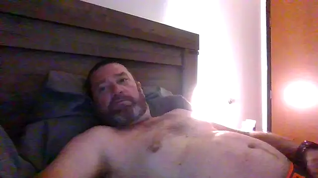 Beaededpainter online show from 05/28/26, 06:25