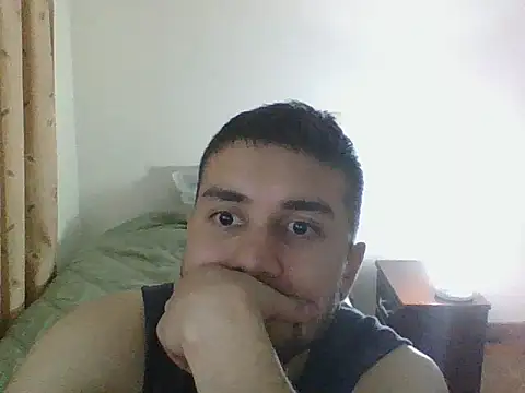 Snapshot of liam-lewis chatting on 03/07/26, 06:31 liam-lewis online show from 03/07/26, 06:31