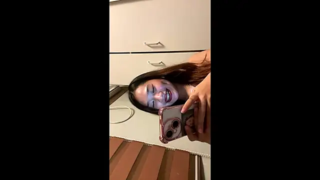 Snapshot of LakieshaZorrilla chatting on 03/04/26, 11:51 LakieshaZorrilla online show from 03/04/26, 11:51