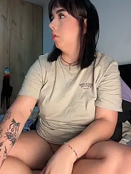 Encore Angel online show from 04/15/26, 10:32