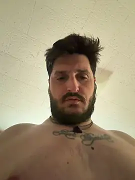 PoundedCajunGuy93 online show from 04/12/26, 08:23