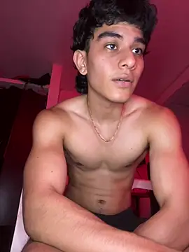 IronLatino online show from 03/11/26, 05:34