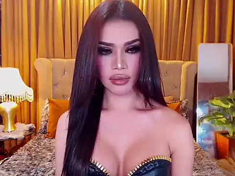 nikkieviolante online show from 03/07/26, 02:18