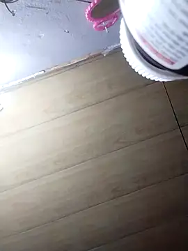 Snapshot of -Lalacuc- chatting on 03/04/26, 01:57 -Lalacuc- online show from 03/04/26, 01:57