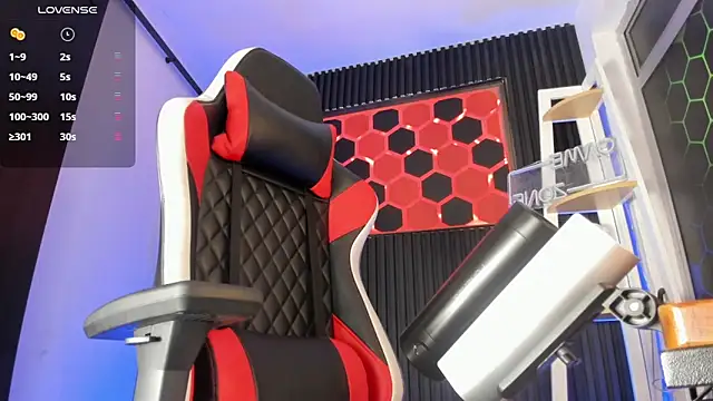 Max Hader  online show from 04/05/26, 03:02