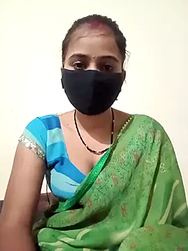 Snapshot of Poojalodhi_567 chatting on 03/02/26, 02:57 Poojalodhi 567 online show from 03/02/26, 02:57