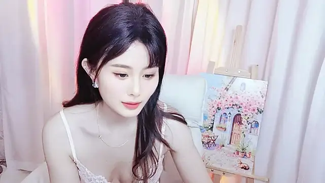 Mia 168 online show from 05/08/26, 12:31