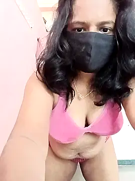 Snapshot of Miss-Dolly07 chatting on 03/14/26, 03:34 Miss-Dolly07 online show from 03/14/26, 03:34