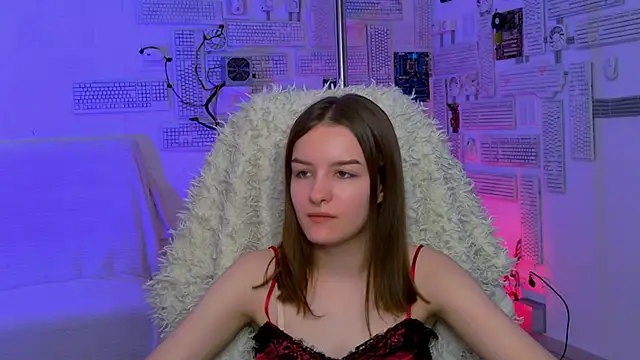 Snapshot of KellieBanshe chatting on 06/16/26, 04:12 KellieBanshe online show from 06/16/26, 04:12