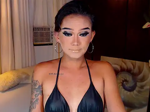 xXLustFullTransXx online show from 04/11/26, 12:40