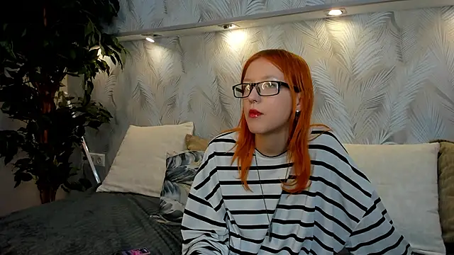 Snapshot of Emma_Dusk chatting on 03/03/26, 05:14 Emma Dusk online show from 03/03/26, 05:14