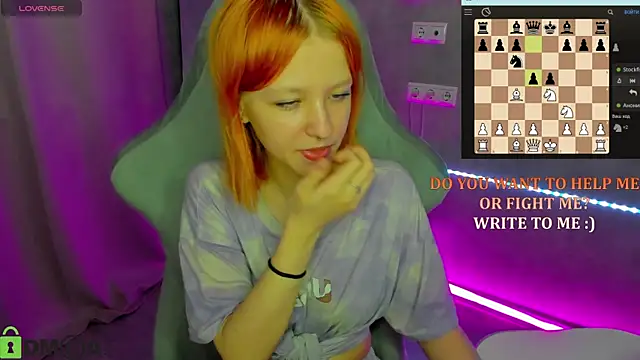 Emma Dusk online show from 05/31/26, 01:11