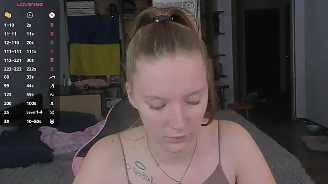 Mary Blu online show from 11/30/25, 11:22