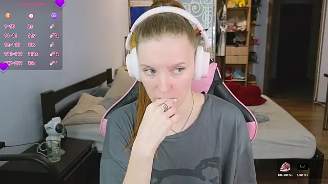 Mary Blu online show from 01/11/26, 07:59