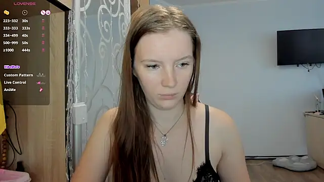 Snapshot of Mary_Blu chatting on 09/09/25, 07:40 Mary Blu online show from 09/09/25, 07:40