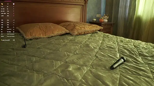 LeahAllsop online show from 03/27/26, 08:26