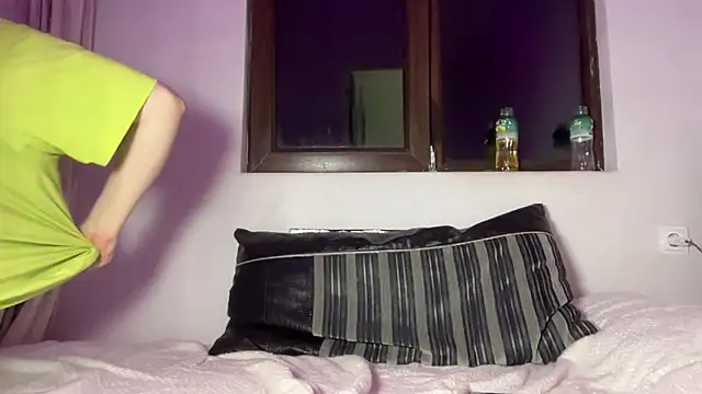 AlexaGudz online show from 06/19/26, 06:14