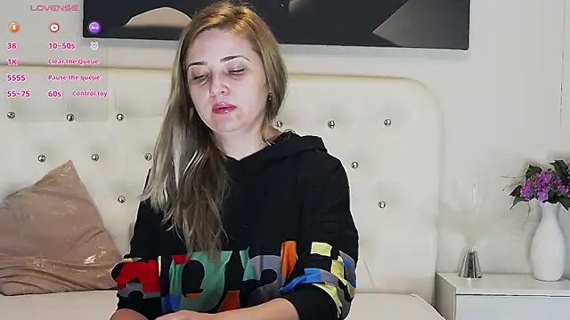 MellanieBliss online show from 04/03/26, 04:19