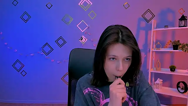 aria wild  online show from 05/03/26, 07:17