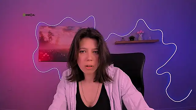 aria wild  online show from 05/04/26, 07:28