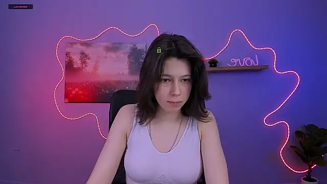 aria wild  online show from 04/12/26, 06:33