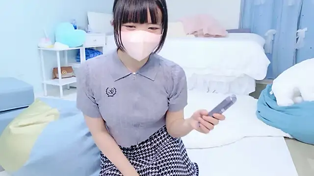 Hime na online show from 05/04/26, 01:36