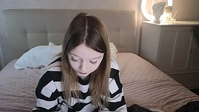 Snapshot of JillHolland chatting on 04/07/26, 09:22 JillHolland online show from 04/07/26, 09:22