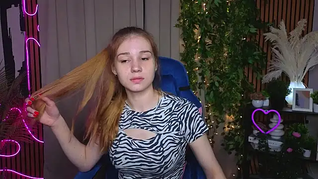 AmyLindsey online show from 03/24/26, 07:41