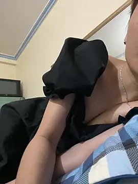 Mimi pussy online show from 04/12/26, 10:13