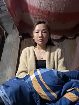 Mimi pussy online show from 03/04/26, 11:45