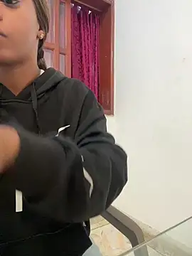 LiaTrainor online show from 03/31/26, 11:45