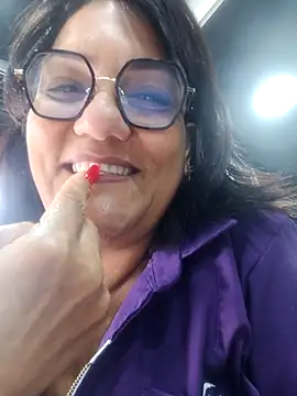 saraladys online show from 04/28/26, 02:54