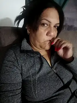 saraladys online show from 04/05/26, 01:34