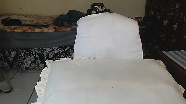 Moiii Lekker Meddei online show from 07/15/26, 04:52