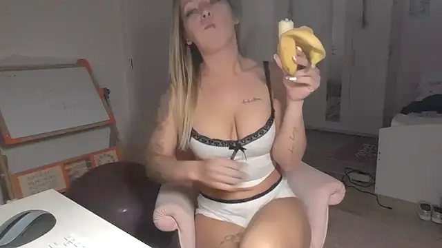 HiddenPearl online show from 04/13/26, 08:35