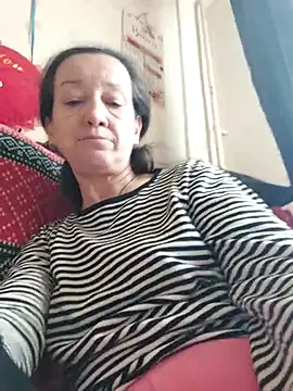 anayss17 online show from 03/31/26, 10:39