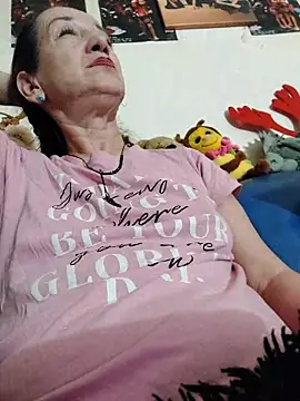 anayss17 online show from 04/15/26, 07:58