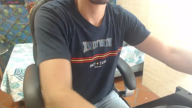 Roccoallegeri online show from 04/01/26, 12:50