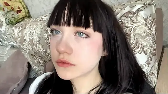 LoidaTrytten online show from 03/13/26, 01:16