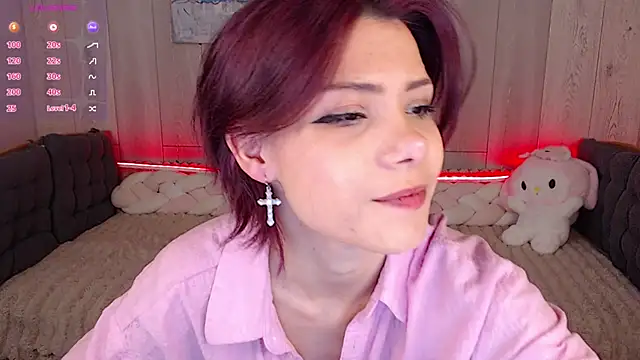 llittle-peachh online show from 04/15/26, 02:43