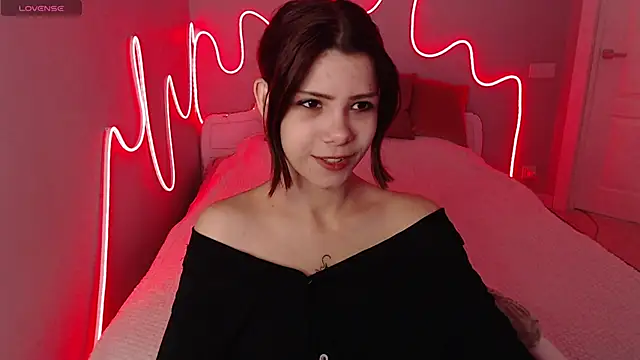 llittle-peachh online show from 06/02/26, 07:08