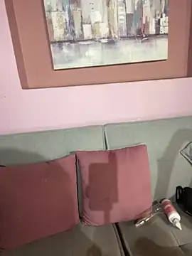 Im Luuu online show from 04/15/26, 11:16