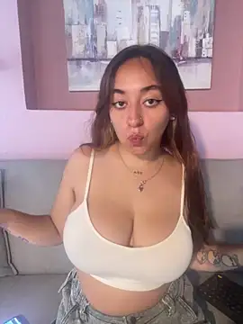 Im Luuu online show from 03/10/26, 01:37