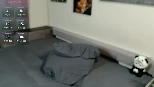 Reisy W online show from 03/14/26, 04:13