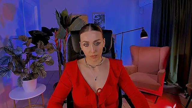 Snapshot of MonicaRiley chatting on 06/02/26, 03:23 MonicaRiley online show from 06/02/26, 03:23