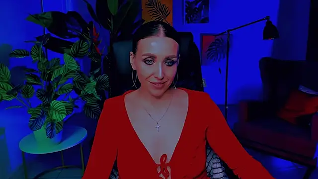 Snapshot of MonicaRiley chatting on 04/10/26, 03:08 MonicaRiley online show from 04/10/26, 03:08