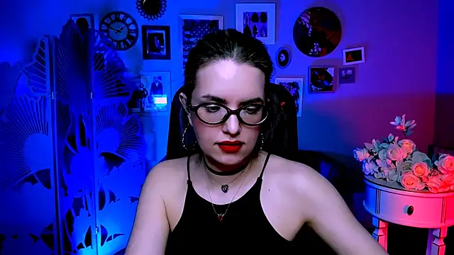 Snapshot of AliceSmite chatting on 04/23/26, 08:54 AliceSmite online show from 04/23/26, 08:54