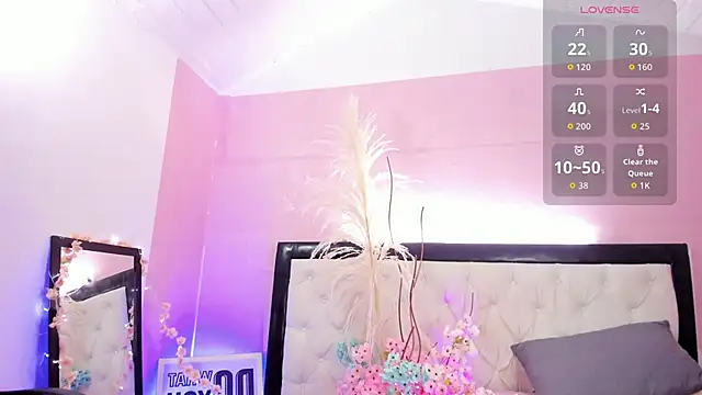 Emily Roussee online show from 03/11/26, 11:37